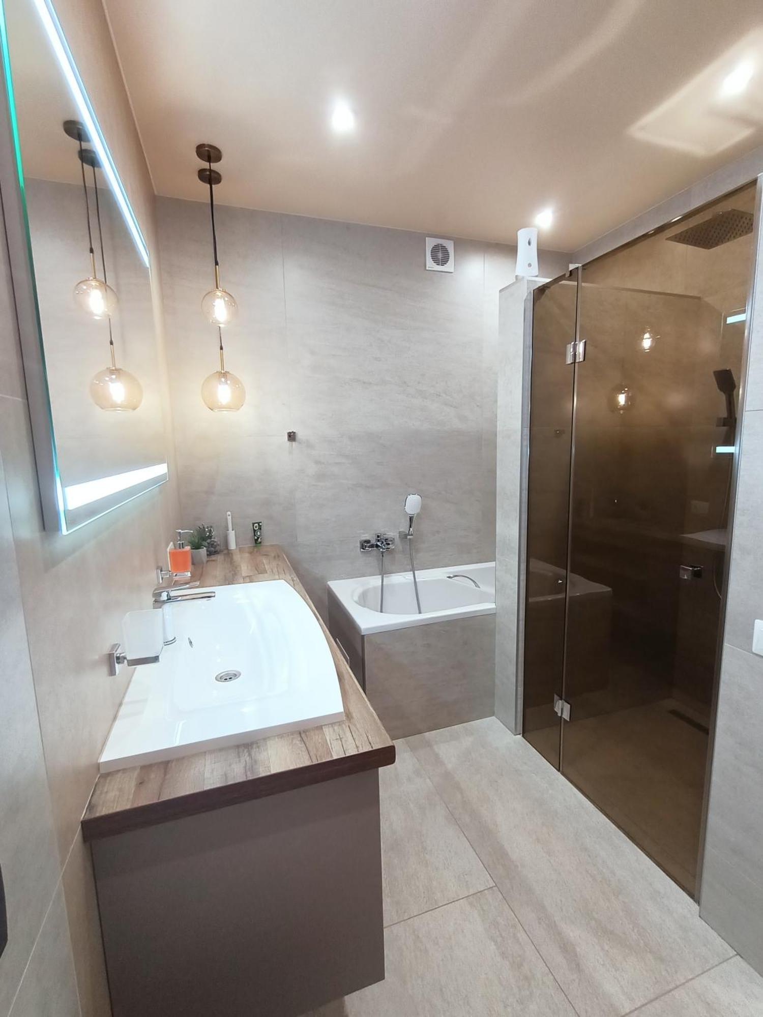 2К Шикарний Люкс! Apartamento Khmelʼnytsʼkyy Exterior foto